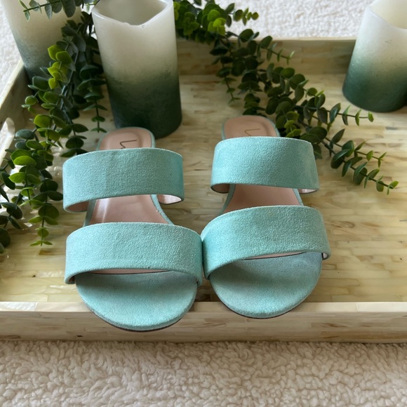 Lulus Seafoam Green faux suede 1”heel with straps SZ 5.5 - Picture 5 of 6